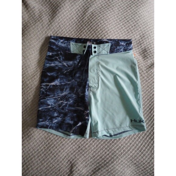 Huk Board Shorts Mens 30 Blue Mossy Oak Elements Agua Swimming Trunks Fishing - Picture 1 of 6
